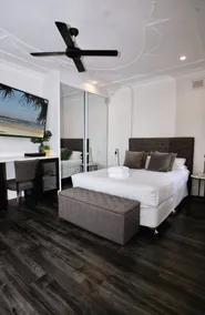 Lux Quiet Apartment in Potts Point - Image 2