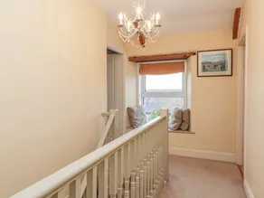 April Cottage - Image 3