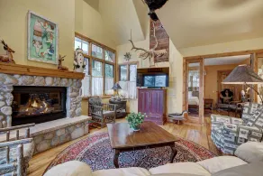 The Perfect Large Family 3 Bedroom Condo by RedAwning - Image 5