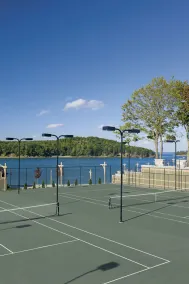 Harborside Hotel, Spa & Marina - Image 2