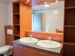 Spacious Cottage With Sauna in Libomont - Image 4