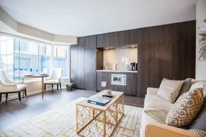 Yorkville Plaza by JET Furnished Suites Inc - Image 5
