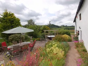 Surridge Farmhouse - Image 3