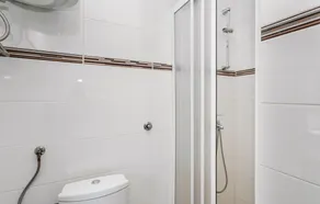 Beautiful Home in Kotor With 3 Bedrooms and Wifi - Image 5