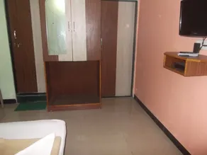 Hotel Oasis - Image 5