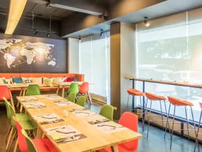 Ibis Styles Bangkok Sukhumvit 50 - Image 2