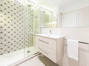 Chueca Exclusive - Madflats Collection - Image 2