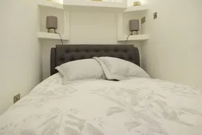 Modern 1 Bedroom Apartment in Notting Hill - Image 2