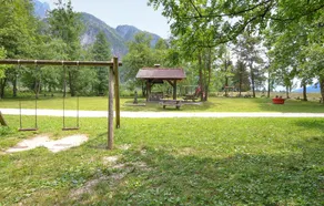 Stunning Home in Cimolais With 4 Bedrooms and Wifi - Image 4