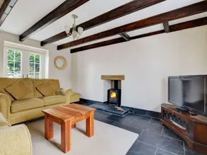 Modern Holiday Home in Lydstep With Fenced Garden - Image 3