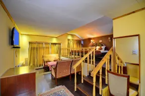 Hotel Pine Palace Resort - Image 4