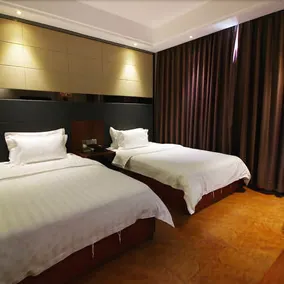 Longshan Hotel - Image 2