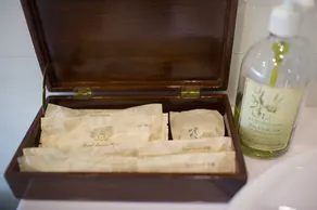 Royal Seasons Hotel  - Image 4