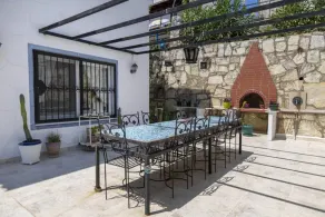 Comfy Triplex Near Beach With Garden in Bodrum - Image 3