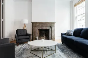 West Village 5BR Townhome & Private Yard - Image 4