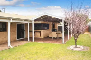 Crystal Shores,Pet Friendly, Beach, Family - Image 3