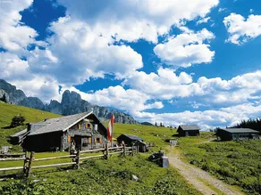 Grande chalet con terrazza e sauna | Vicino alle piste da sci - Image 3