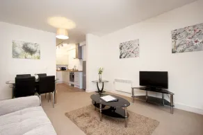 The Coliseum Apartments - Image 3