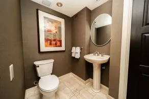 Reno Suites - Image 3