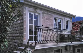 Awesome Home in Perast with Hot Tub, WiFi & 0 Bedrooms - Image 4