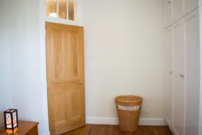 Bright and Spacious Home by Leith Walk - Image 2