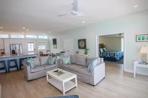 Blue Moon Cottage by Sea Scape Properties - Image 2