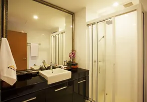 BTR Suites Hotel - Image 5
