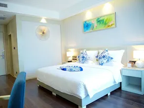Tulip Inn Homy - Image 2