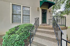Stylish W/ Patio, Walk To Vanderbilt 2 Bedroom Condo - Image 4
