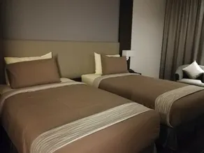 D.Y. Mansion Style Resort - Image 2