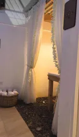 Juna Hotel Boutique - Image 2