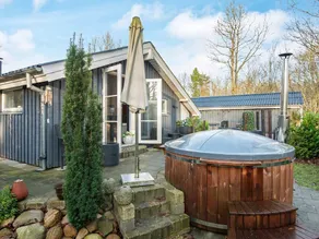 Modern Holiday Home in Jutland With Sauna - Image 5