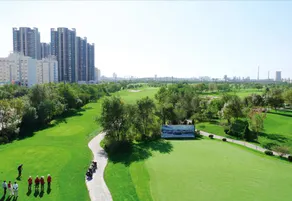 Warner International Golf Club, Tianjin - Image 4