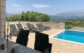 Stunning Home in Povlja With 1 Bedrooms, Wifi and Outdoor Swimming Pool - Image 5