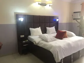 Nondon International Hotel - Image 2