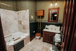 Inn at Pine Terrace - Image 3