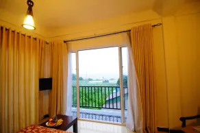 Onreech Hotel - Image 3