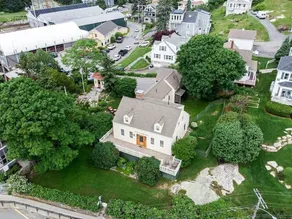 New Listing! All-suite Harbor-view W/ Deck 4 Bedroom Home - Image 2