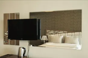 Royal Milano Hotel - Image 2