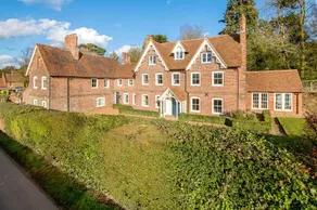 Lawn House - Image 3
