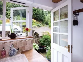 King Grove Cottage - Image 2