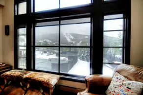 S2 The Meadows 3 Bedroom Townhouse by RedAwning - Image 2