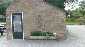 Restinn Emmen - Image 4