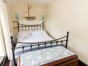 2 Graig Cottages - Image 2