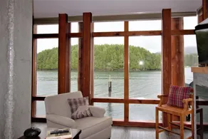 Wharf Watch at Whiskey Landing - Waterfront Studio - Image 4
