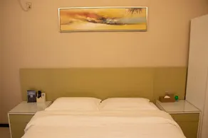 Manyun · Gangrun Shuangcheng International Apartment - Image 5