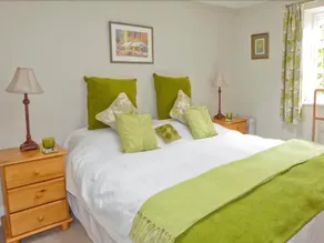 Coronation Cottage - Image 2