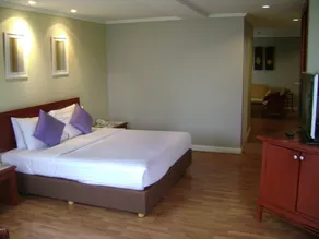 The Imperial Hua Hin Beach Resort - Image 3