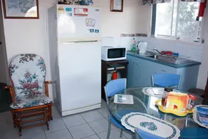 Lake Illawarra Bed and Breakfast - Image 2