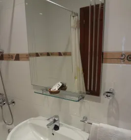Hotel Kensington - Image 5